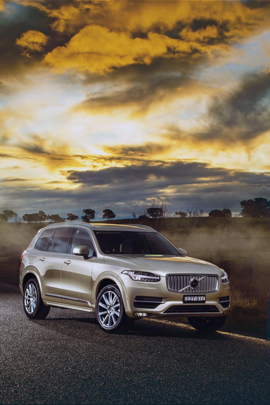  Volvo XC90 T6 Inscription 2015 года  (AU) (фото 8 из 14)